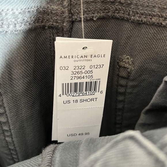 American Eagle High Rise Mom Jeans Gray Women’s Size 18 Short 100% Cotton - Picture 7 of 8